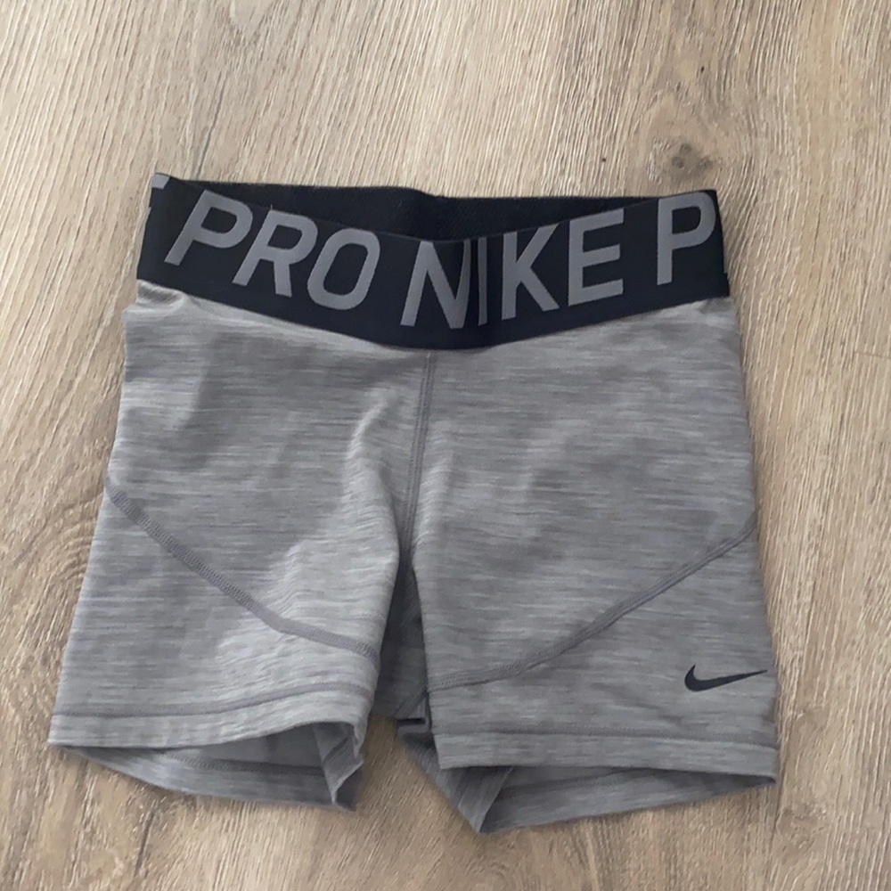 Grey bike pro short